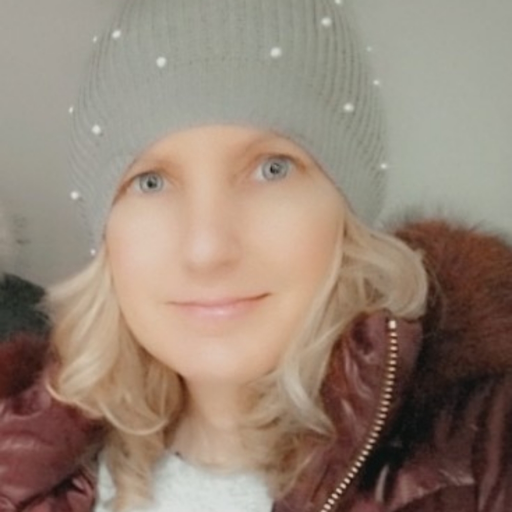Meet your Posher, Christine